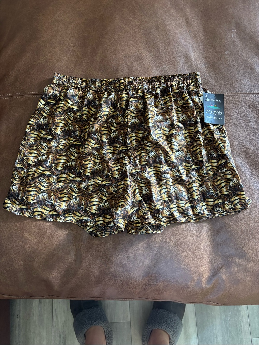 VTG Accents Isaac Zelcer 100% Silk Tiger Print Boxers Shorts Men's Large NWT Koh